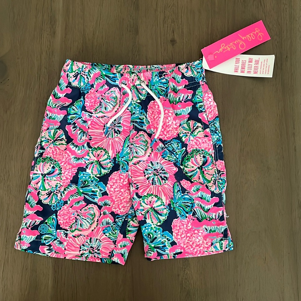 Brand New Lilly Pulitzer Boys 2-3T XS Swimsuit in Oyster Bay Navy